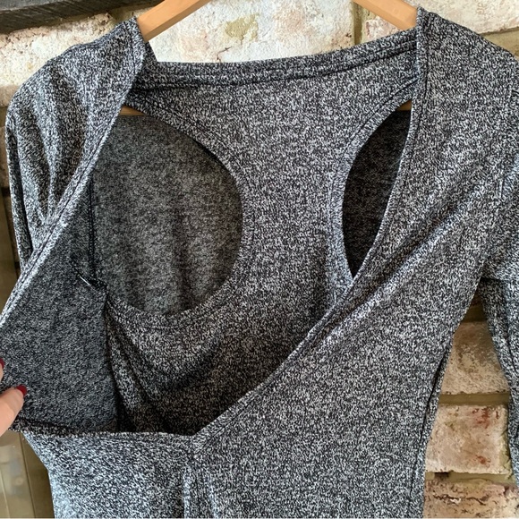 Athleta | Double Layered Pose Top | XXS - Picture 6 of 8